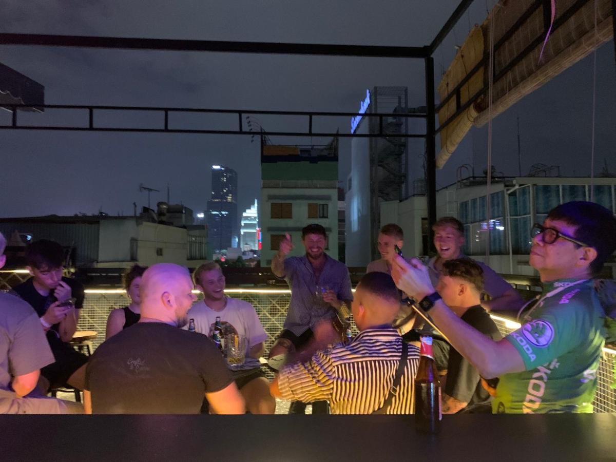 Bui Vien Street Hostel โฮจิมินห์ซิตี้ ภายนอก รูปภาพ
